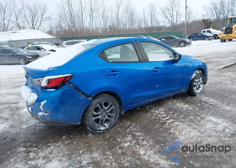 2019 Toyota Yaris Le из США, поврежденный, VIN 3MYDLBYV0KY500075